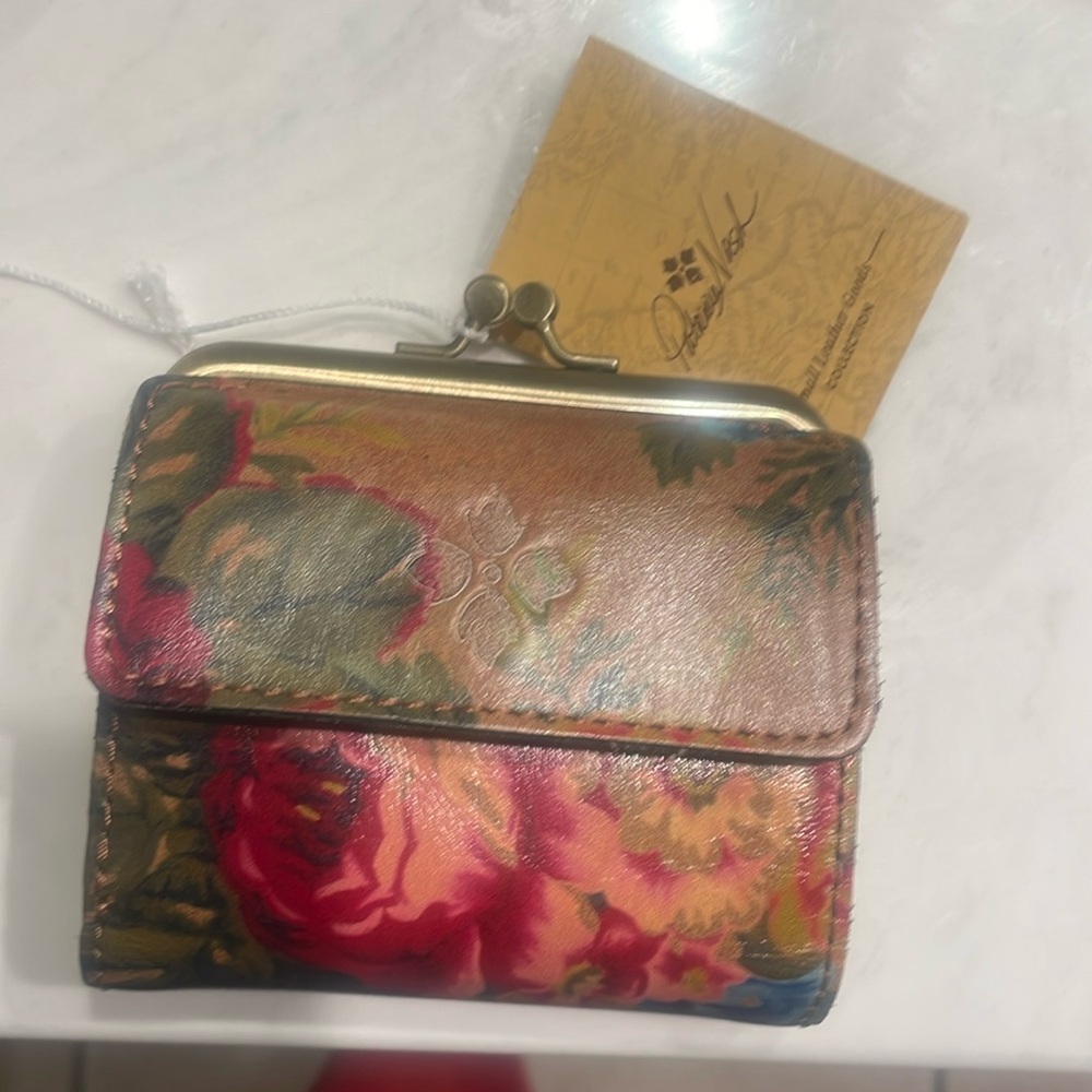 Vintage Victorian Garden Astor Wallet by Patricia Nash